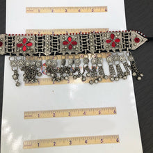 Load image into Gallery viewer, Tribal Red Glass Stones Collar Choker Necklace