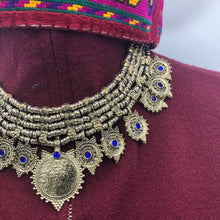 Load image into Gallery viewer, Vintage Multilayer Coins Necklace