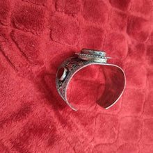 Load image into Gallery viewer, Cuff Bracelet and Ring Jewelry Set