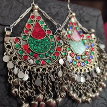 Load image into Gallery viewer, Tribal Handmade Earrings red-green combo