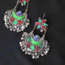 Load image into Gallery viewer, Kuchi Green Dangle Earrings
