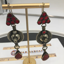 Load image into Gallery viewer, Ethnic Red Stone Dangle Earrings