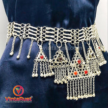 Load image into Gallery viewer, Ethnic Five Dangling Pendants Belly Belt