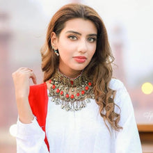 Load image into Gallery viewer, Antique Choker Necklace