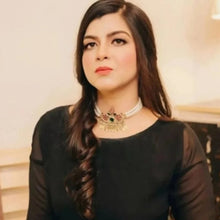 Load image into Gallery viewer, Antique Afghani Choker Three Flower With Pearls