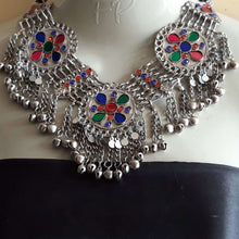 Load image into Gallery viewer, Antique Silver Kuchi Afghani Necklace