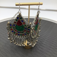 Load image into Gallery viewer, Tribal Handmade Earrings red-green combo