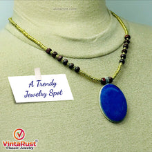 Load image into Gallery viewer, Beaded Statement Necklaces With Pendant Stone
