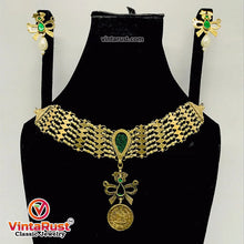 Load image into Gallery viewer, Birds Golden Necklace With Earring