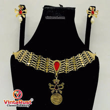 Load image into Gallery viewer, Birds Golden Necklace With Earring