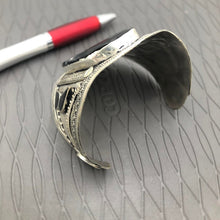 Load image into Gallery viewer, Afghan Black Stone Big Cuff Bracelet