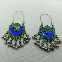 Load image into Gallery viewer, Blue and Green Glass Stone Kuchi Earrings