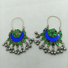 Load image into Gallery viewer, Blue and Green Glass Stone Kuchi Earrings