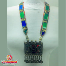 Load image into Gallery viewer, Blue and Green Long Chain Pendant Necklace