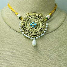 Load image into Gallery viewer, Blue One Motif Pearl Choker Necklace