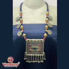 Load image into Gallery viewer, Bohemian Necklace With Golden Beads and Coins