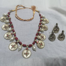 Load image into Gallery viewer, Pearls and Beads Jewelry Set