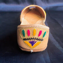 Load image into Gallery viewer, Casual Exquisite Handmade Women Flat Shoes