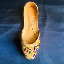 Load image into Gallery viewer, Casual Exquisite Handmade Women Flat Shoes