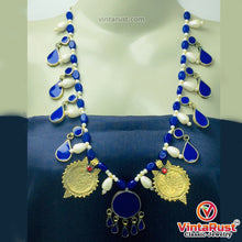 Load image into Gallery viewer, Choker Necklace With Stones, Pearls and Coins
