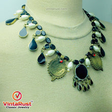 Load image into Gallery viewer, Choker Necklace With Stones, Pearls and Coins