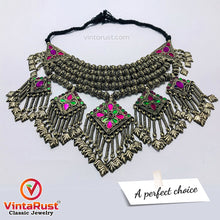 Load image into Gallery viewer, Dangling Five Pendant Kuchi Oversized Choker Necklace