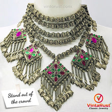 Load image into Gallery viewer, Dangling Five Pendant Kuchi Oversized Choker Necklace