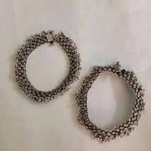 Load image into Gallery viewer, Tribal Silver Kuchi Pair Anklet