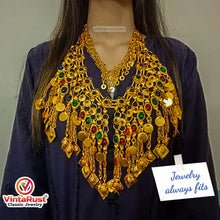 Load image into Gallery viewer, Golden Tone Choker Necklace