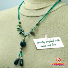 Load image into Gallery viewer, Green Stones Beaded Pendant Necklace