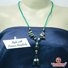 Load image into Gallery viewer, Green Stones Beaded Pendant Necklace