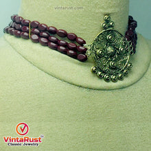 Load image into Gallery viewer, Handmade Beaded Jewelry Set With Golden Metal Motif
