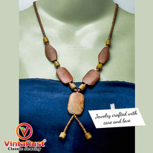 Load image into Gallery viewer, Vintage Wooden Beaded Style Necklace