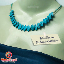Load image into Gallery viewer, Handmade Turquoise Stone Beaded Necklace