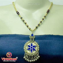 Load image into Gallery viewer, Handmade Beaded Chain Vintage Pendant Necklace