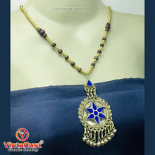 Load image into Gallery viewer, Handmade Beaded Chain Vintage Pendant Necklace