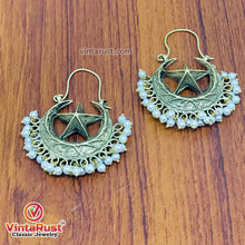 Load image into Gallery viewer, Hoop Style Antique Earrings With Small Pearls