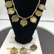 Load image into Gallery viewer, Antique Gold Tone Coins Jewelry Set
