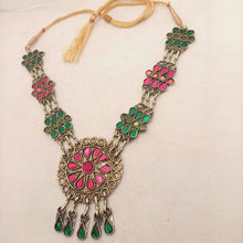 Load image into Gallery viewer, Pink and Green Glass Stones Pendant Necklace