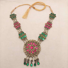 Load image into Gallery viewer, Pink and Green Glass Stones Pendant Necklace