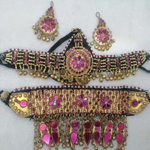 Load image into Gallery viewer, Golden Tone Handmade Tribal Jewelry Set