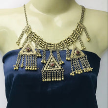 Load image into Gallery viewer, Three Dangling Pendants Necklace, Vintage Choker Necklace