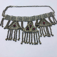 Load image into Gallery viewer, Vintage Three Dangling Pendants Necklace