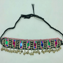 Load image into Gallery viewer, Multicolor Glass Stones and Beads Choker