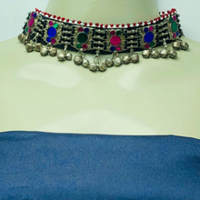Load image into Gallery viewer, Multicolor Glass Stones and Beads Choker
