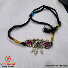 Load image into Gallery viewer, Pearls and Vintage Glass Stones Choker Necklace