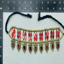 Load image into Gallery viewer, Red and Blue Glass Stones Collar Choker Necklace