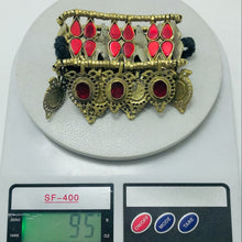 Load image into Gallery viewer, Red and Blue Glass Stones Collar Choker Necklace