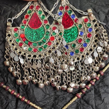Load image into Gallery viewer, Tribal Kuchi Necklace With Jewellery Set