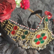 Load image into Gallery viewer, Hairpiece jewelry, Traditional Matha patti Head Piece